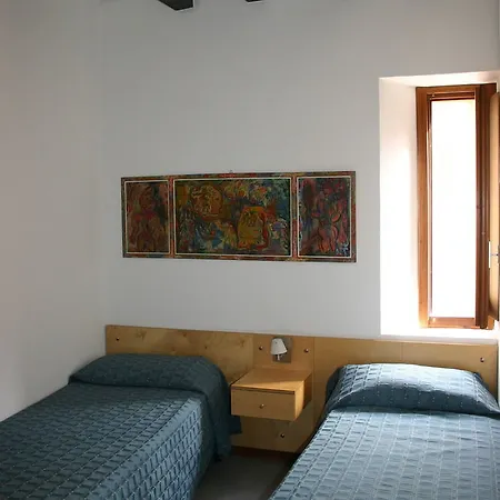 Guest house Il Cortiletto 3*