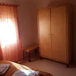 Konukevi Il Cortiletto 3*