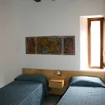 Konukevi Il Cortiletto 3*